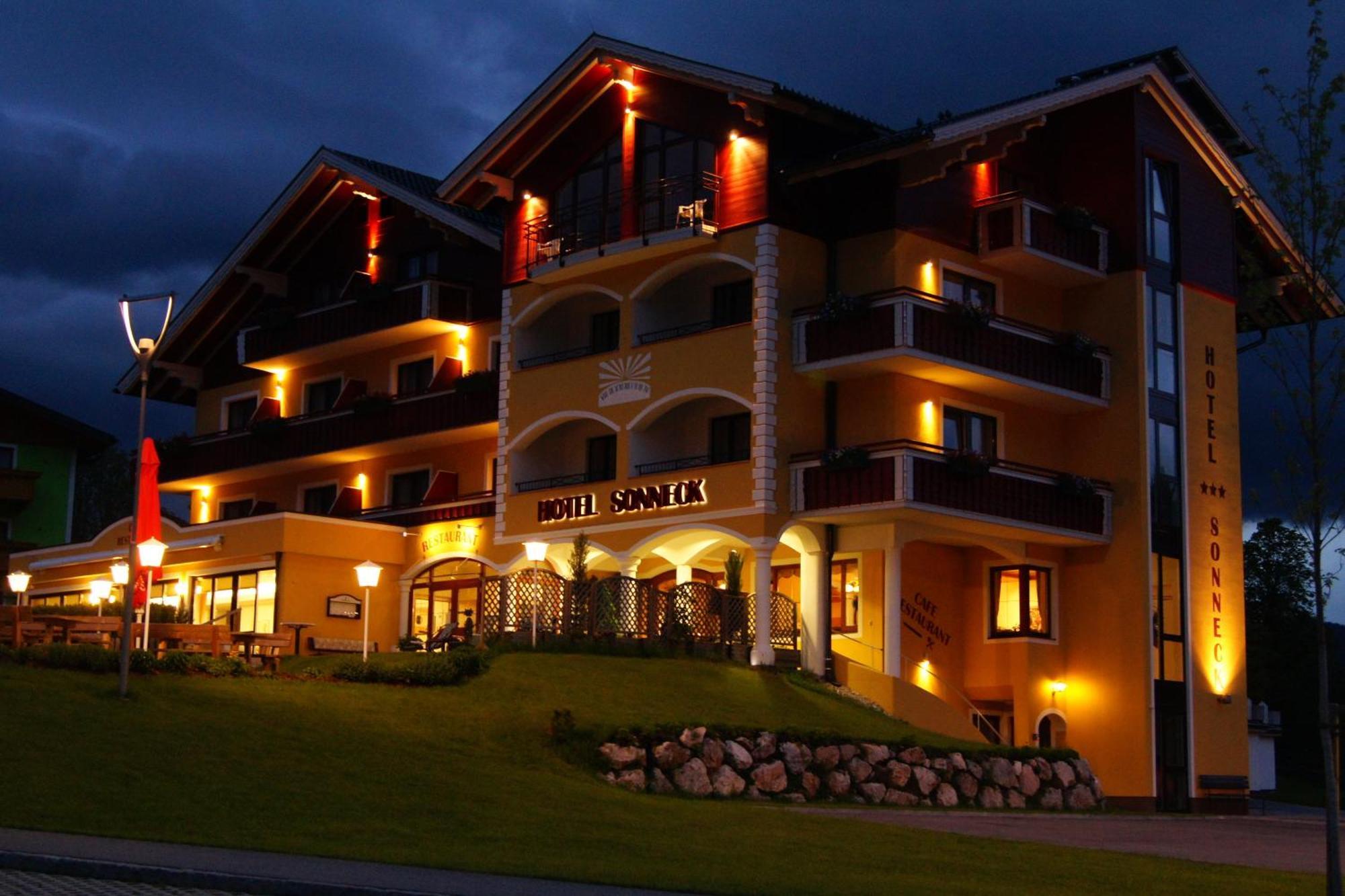 Hotel Sonneck Шладминг Екстериор снимка